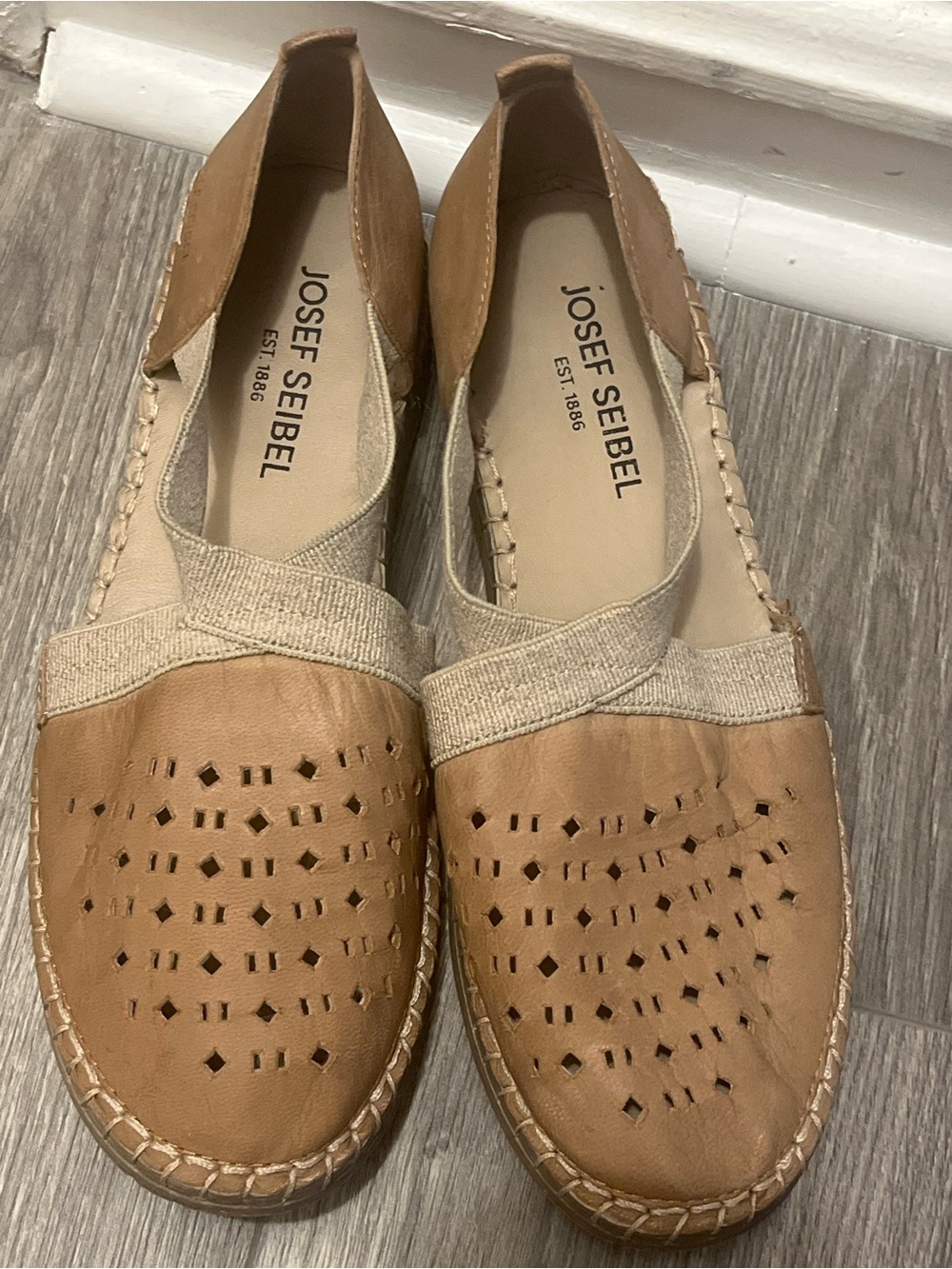 Josef Seibel Women's Brown Sofie
44 Leather Slip-On Flats Size EU 39/ Us 8-8.5